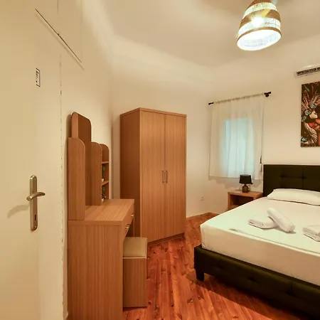 Center Comfortable Szaloniki