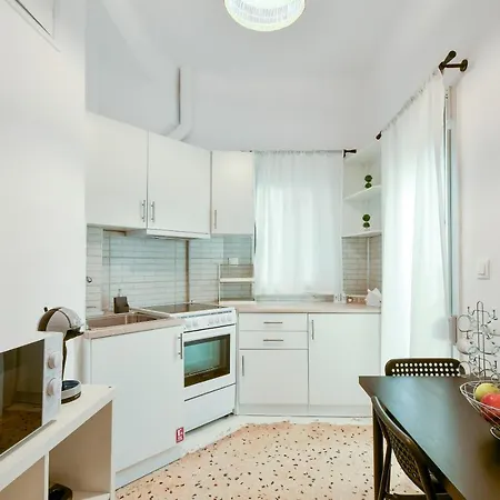 Apartment Center Comfortable Thessaloniki