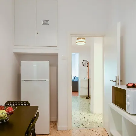 Center Comfortable Daire