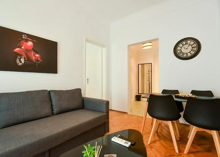 Center Comfortable Apartment