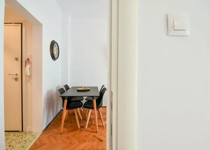Center Comfortable * Θεσσαλονίκη
