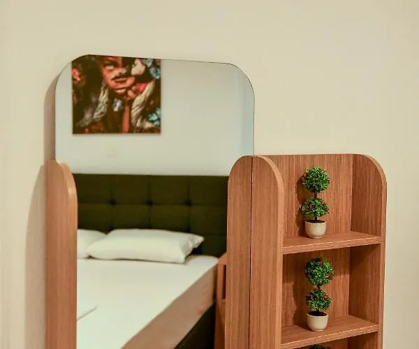 Center Comfortable *