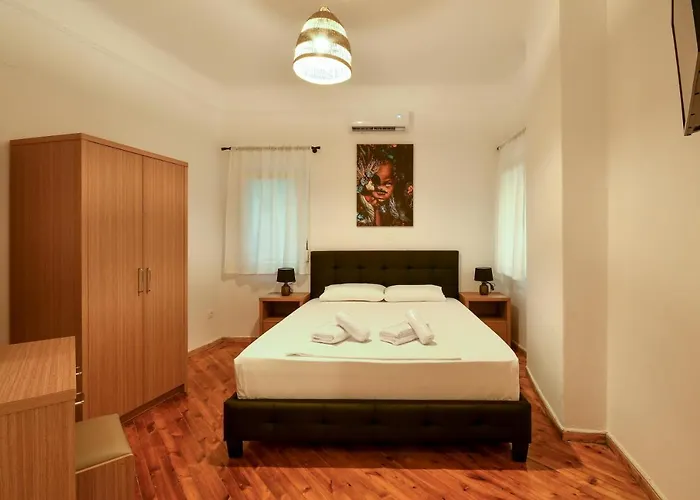 Center Comfortable Διαμέρισμα *