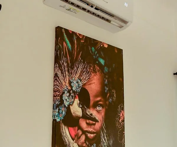 Center Comfortable Apartment *