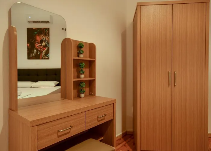 Center Comfortable *